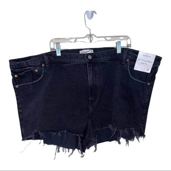 NWT ABERCROMBIE & FITCH High Rise Mom Shorts Black Distressed Size 37/24 - Picture 3 of 7